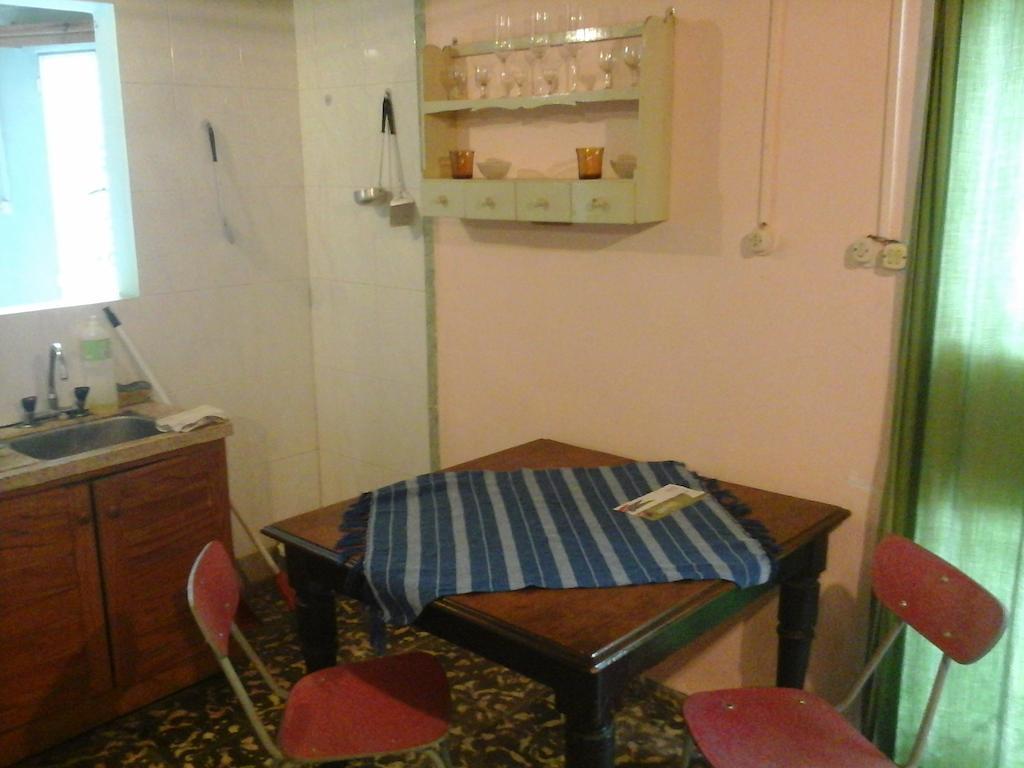 Carmelo Hostel Bilik gambar
